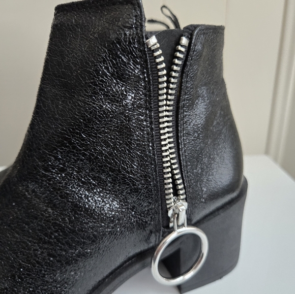 H&M Black Ankle Boots with Silver Zipper -Size 5.5 - Picture 5 of 6
